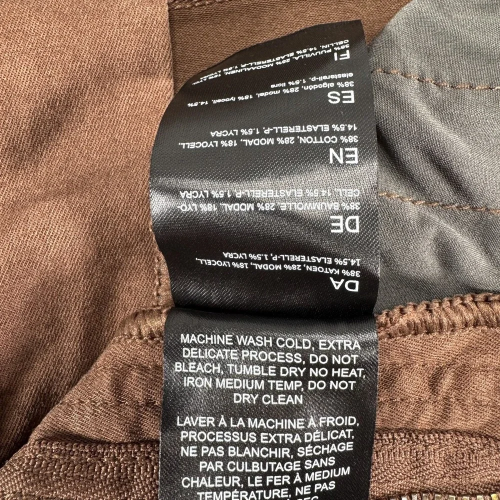 KUHL Kultivatr Joggr Stretch Twill Cargo Pant Womens 6 Regular Relaxed Brown UV‎
